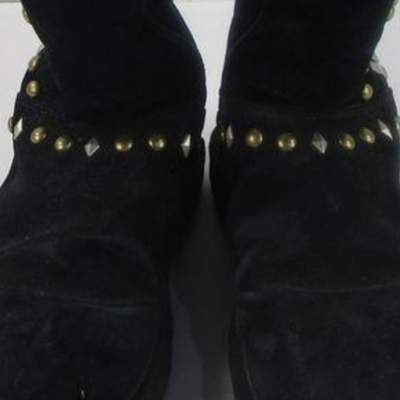 Ugg Avondale boots black with stud design size 7 - Picture 7 of 7